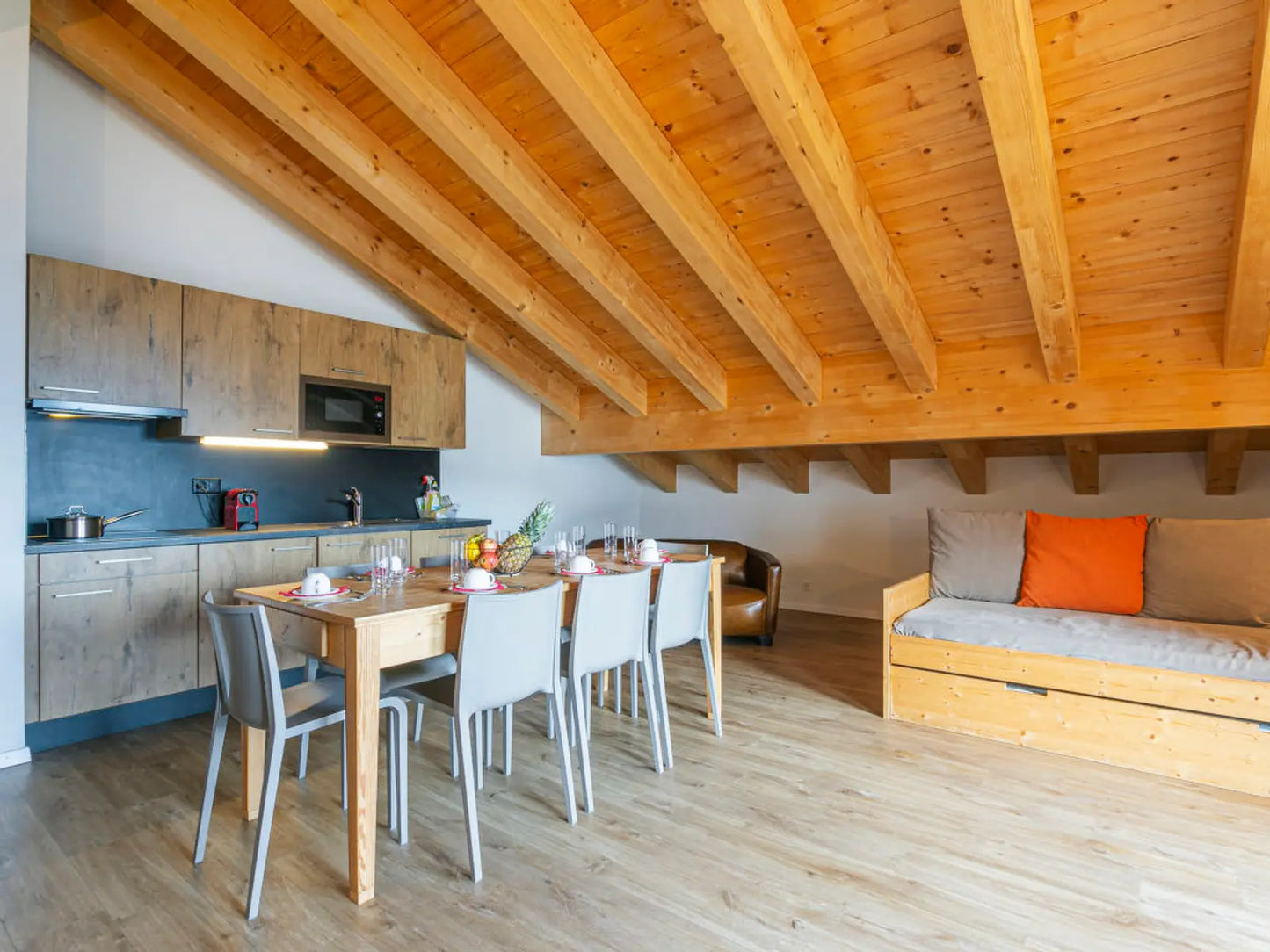 3 Bedroom apartment - sleeps 8