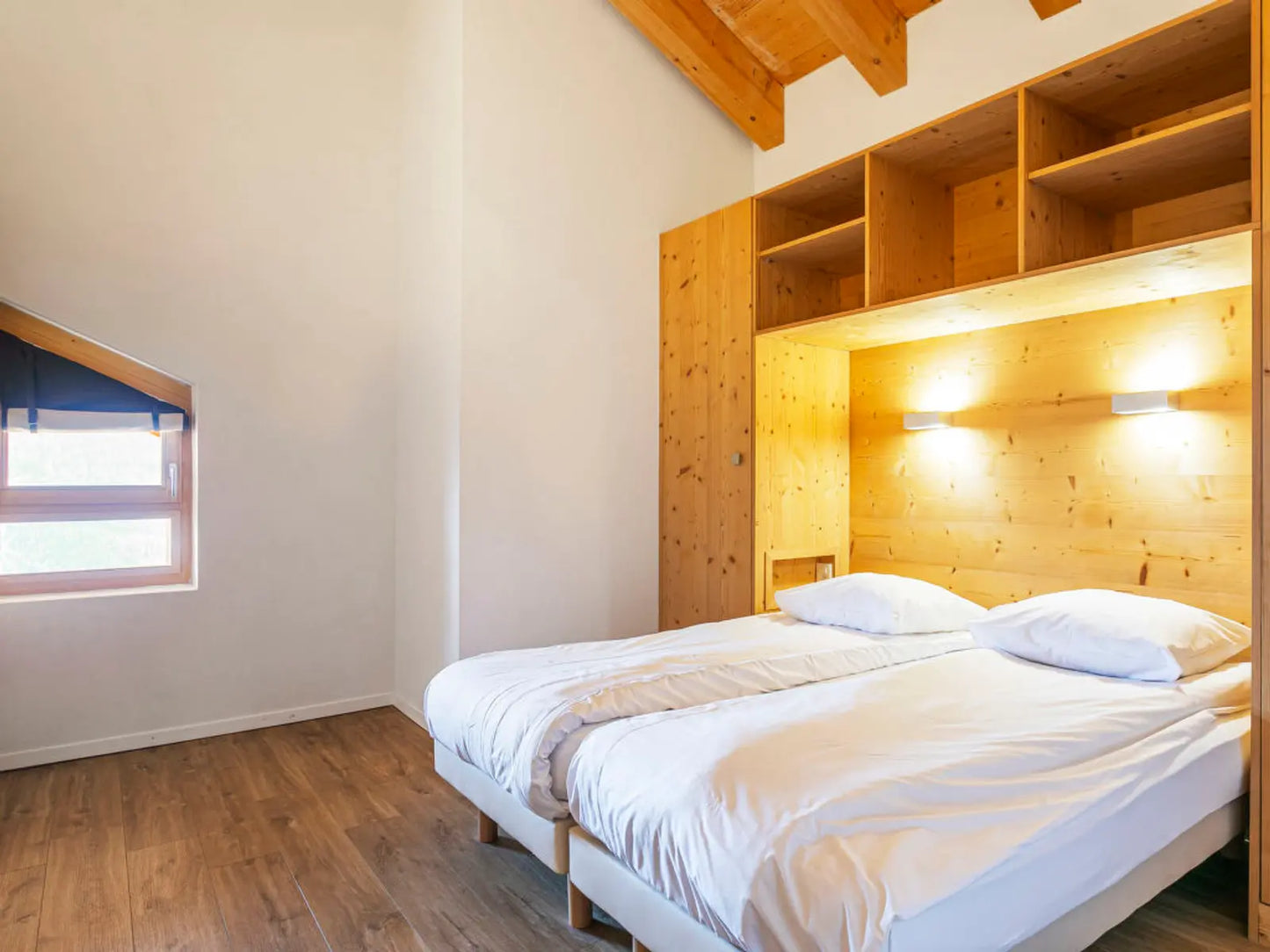 3 Bedroom apartment - sleeps 8