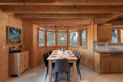 Chalet B  with Jacuzzi
