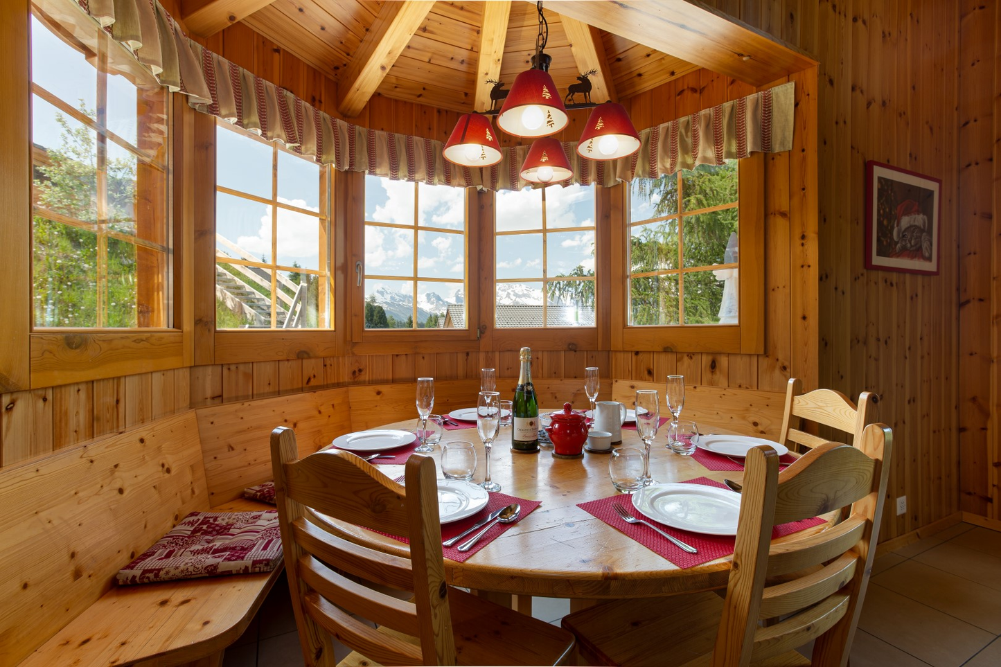 Chalet T  5 Bedrooms