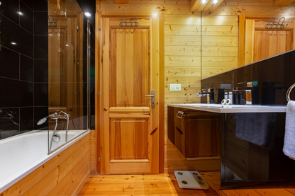 Chalet T  5 Bedrooms