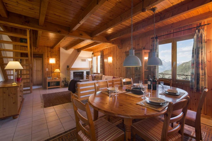 chalet M