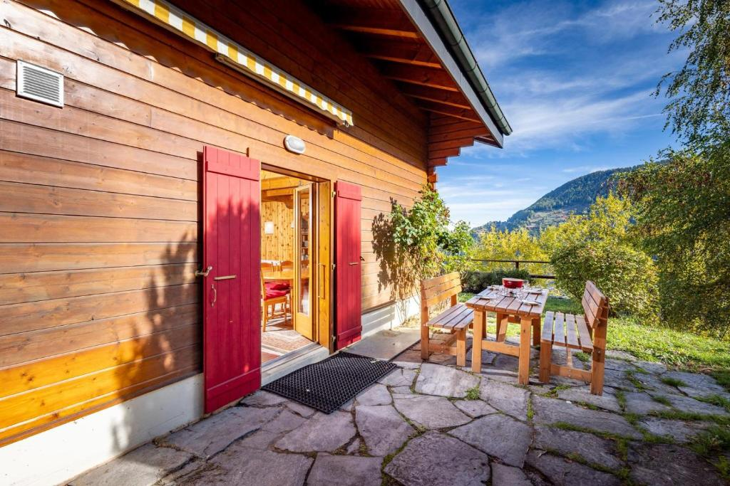 chalet M