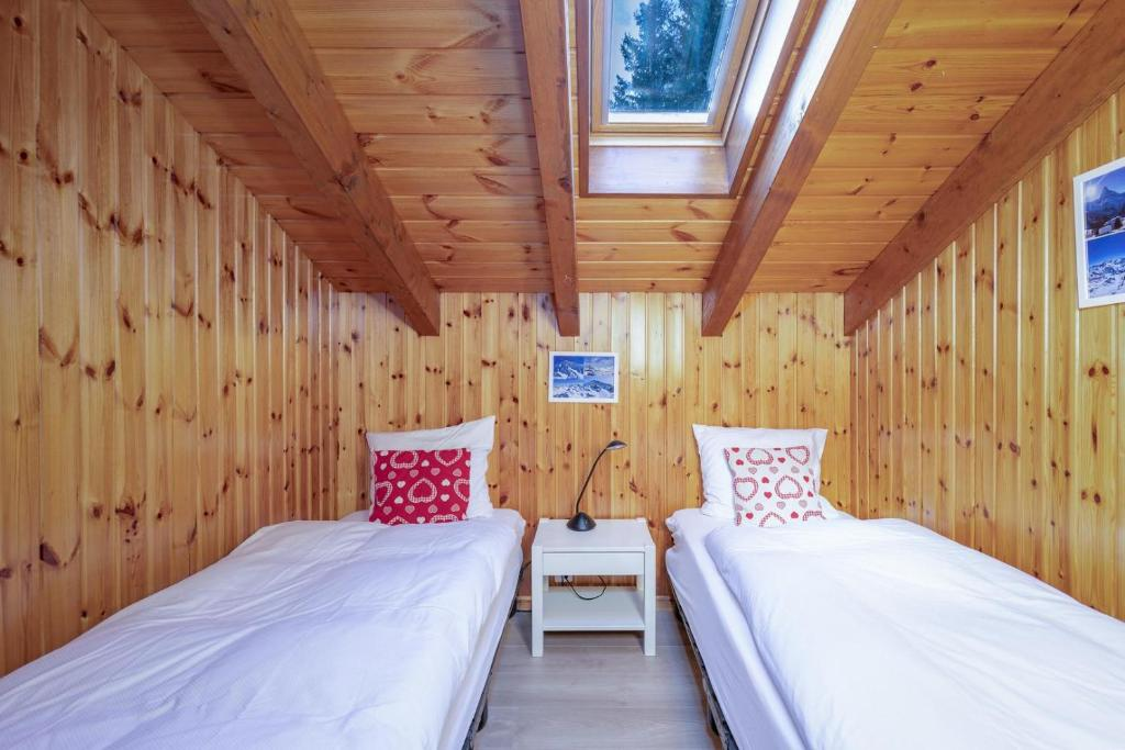 chalet M