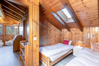 chalet M