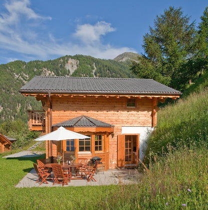 Chalet T